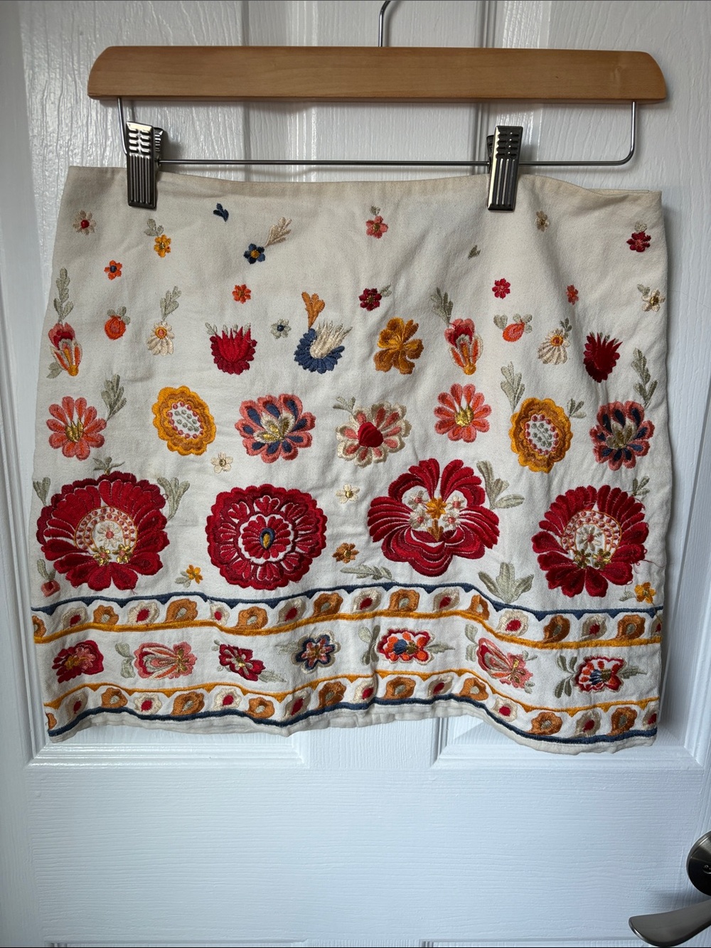 Topshop White Mini Skirt with Red & Multicolor Floral Embroidery